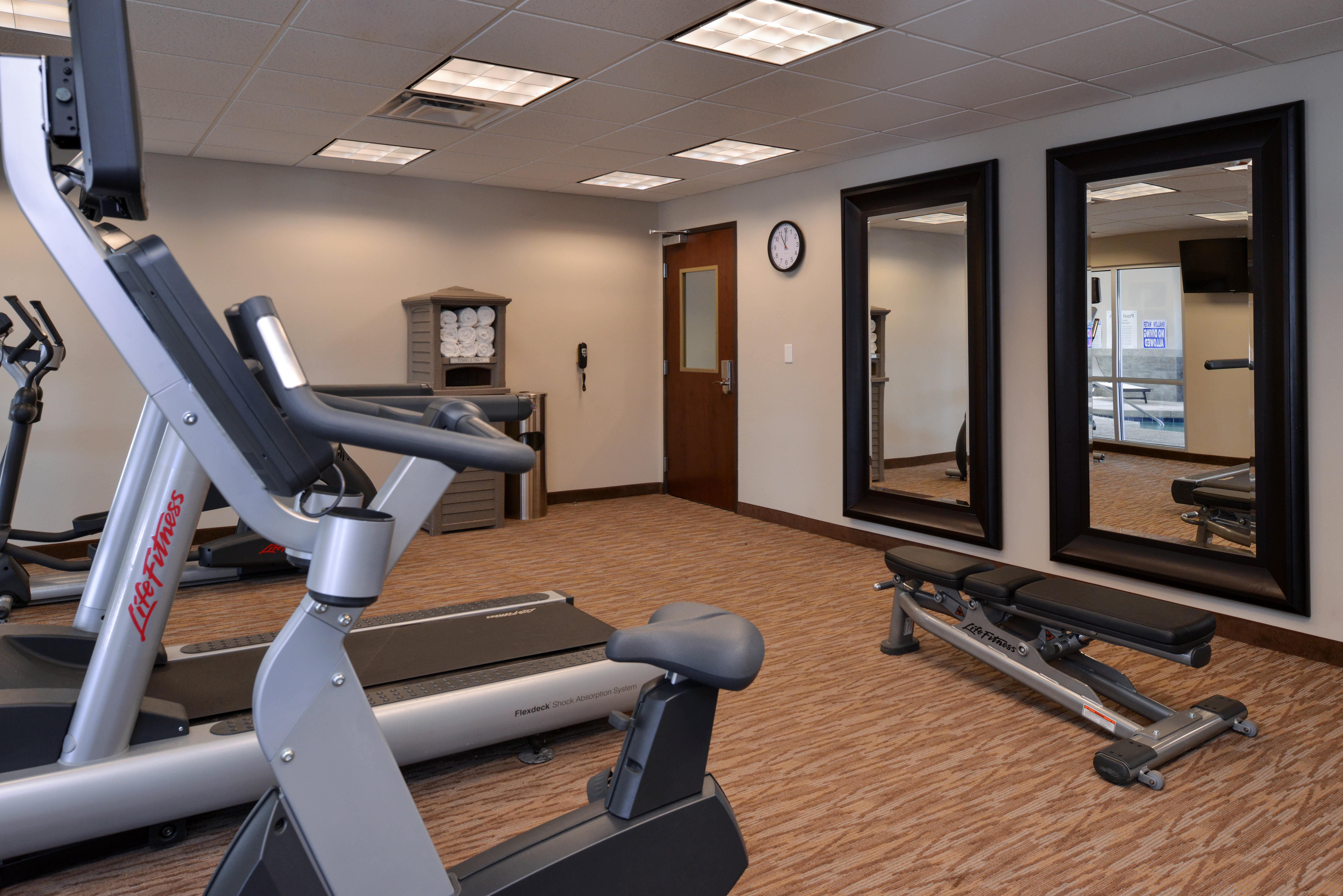 Holiday Inn Express & Suites Williams By Ihg Exterior foto
